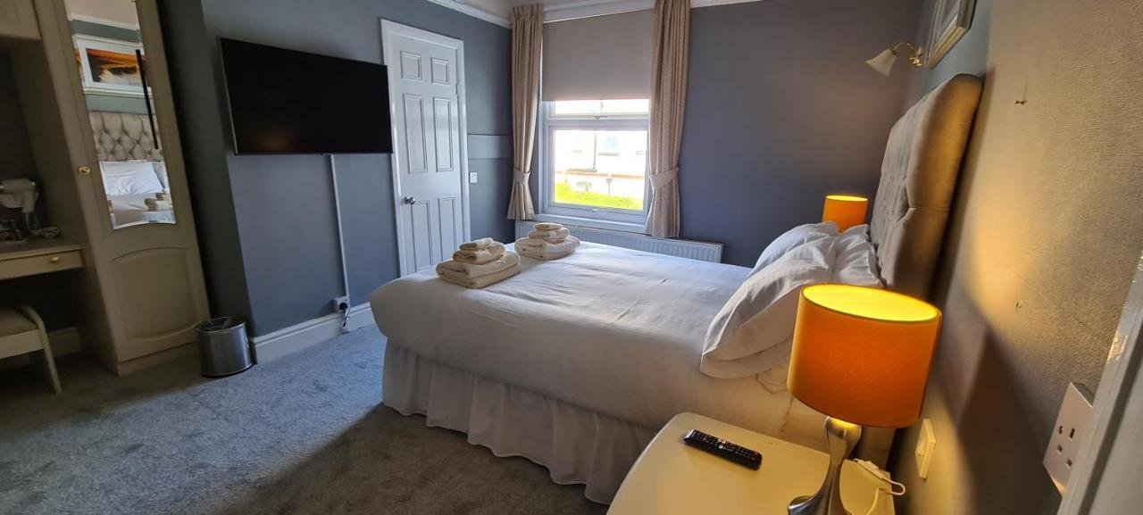 Sunnycroft Private Hotel Λαντούντνο Εξωτερικό φωτογραφία